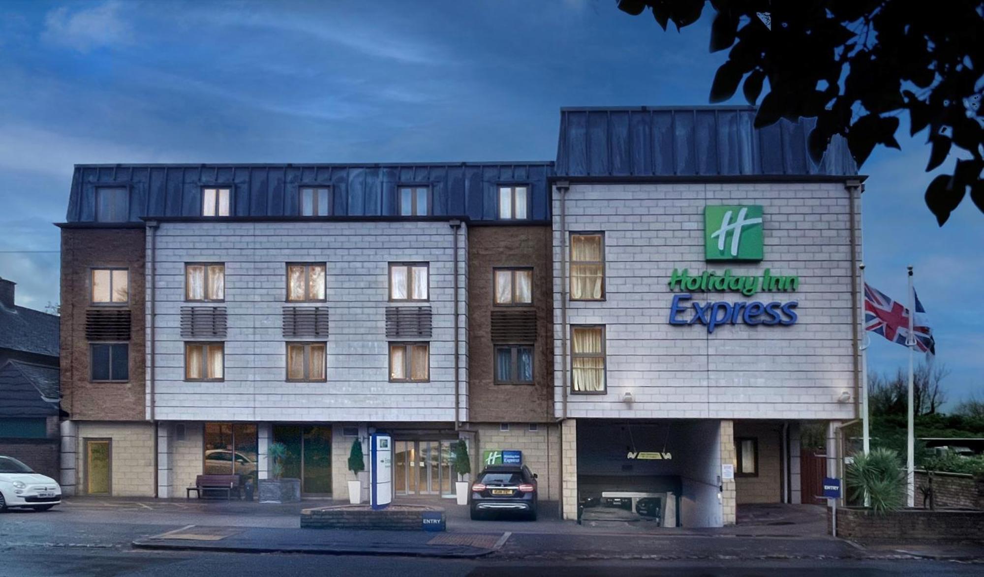 Holiday Inn Express Windsor By Ihg Exteriér fotografie